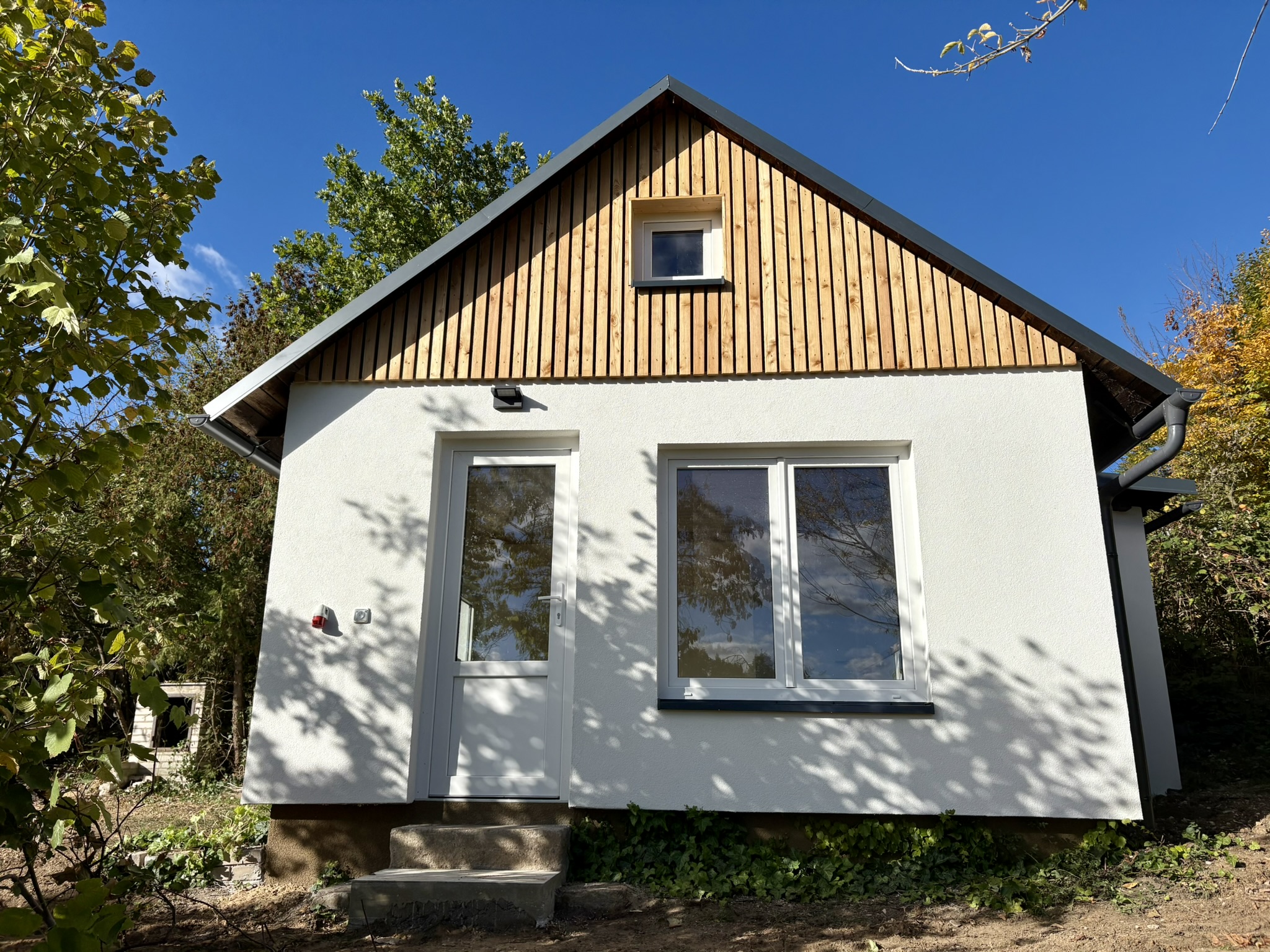 Rekonstrukce chaty - Štětí